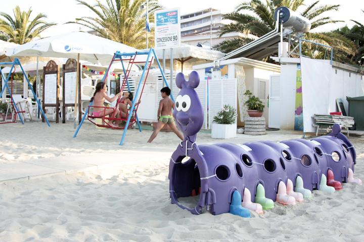 Hotel Mocambo Piscina E Spiaggia San Benedetto del Tronto Eksteriør billede